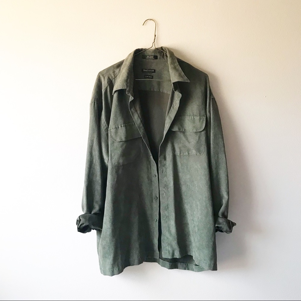 4/$25 🌈 Van Heusen Suede Olive Oversized Top
